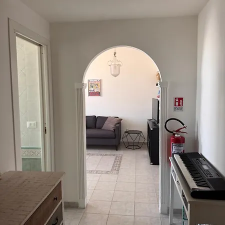 Minimal Incantevole A ローマ