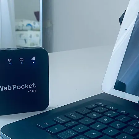 Minimal Incantevole A アパート ローマ